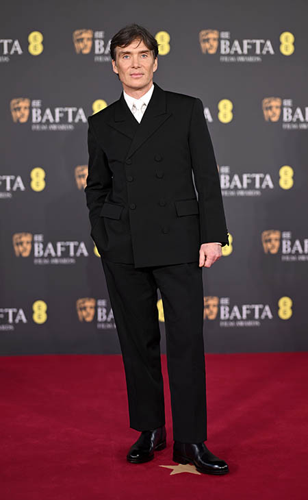 الطابع الكلاسيكي يطغى على إطلالات النجوم في حفل جوائز البافتا 2026